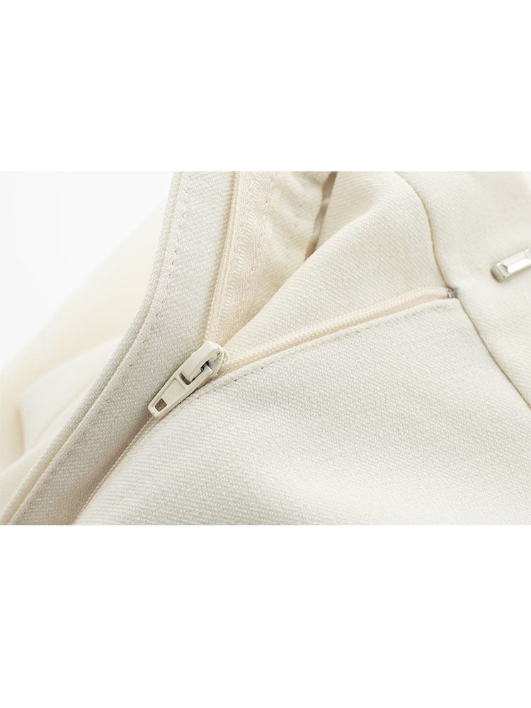 Classic Vintage Garment with a Flattering Fit