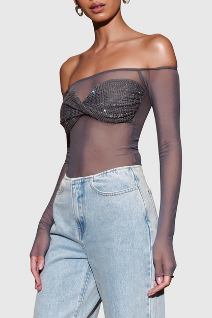 Polished Top with an Effortless Classic Look