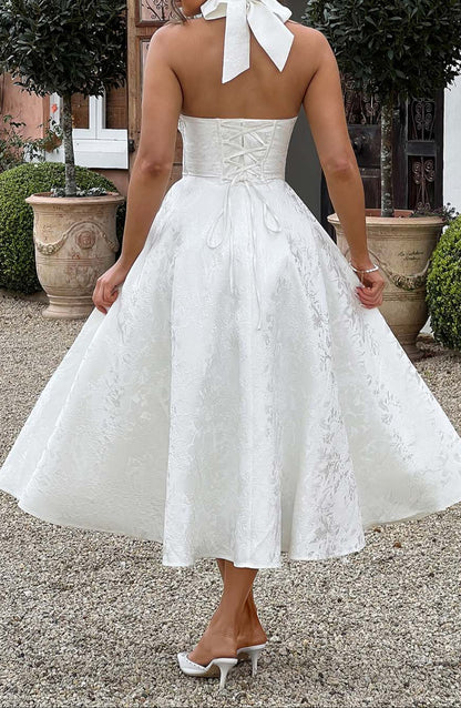 Polished Dress with an Effortless Classic Look