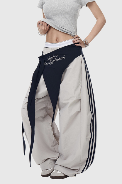 Effortlessly Elegant Pants with a Timeless Design