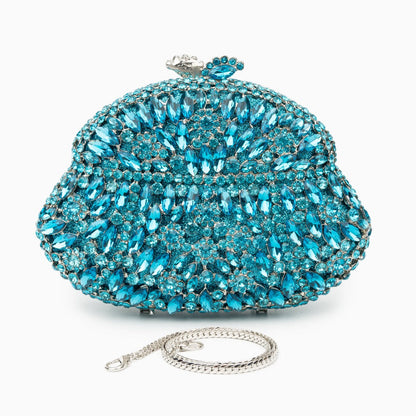 Gracefully Styled Bag for Any Occasion