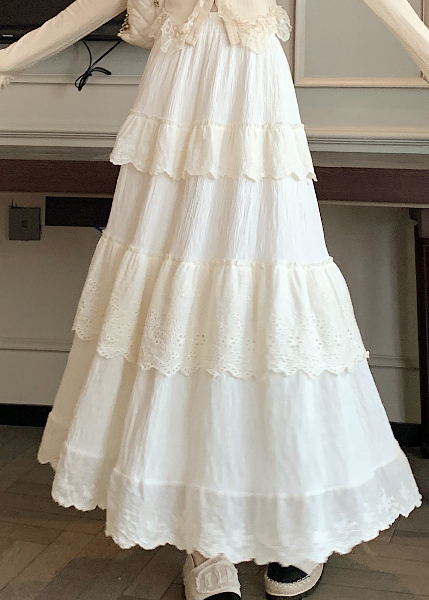 Well Tailored Garment with a Graceful Silhouette