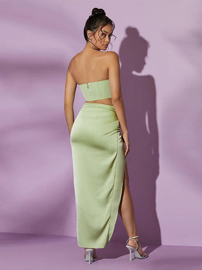 Beautifully Finished Top in a Timeless Design