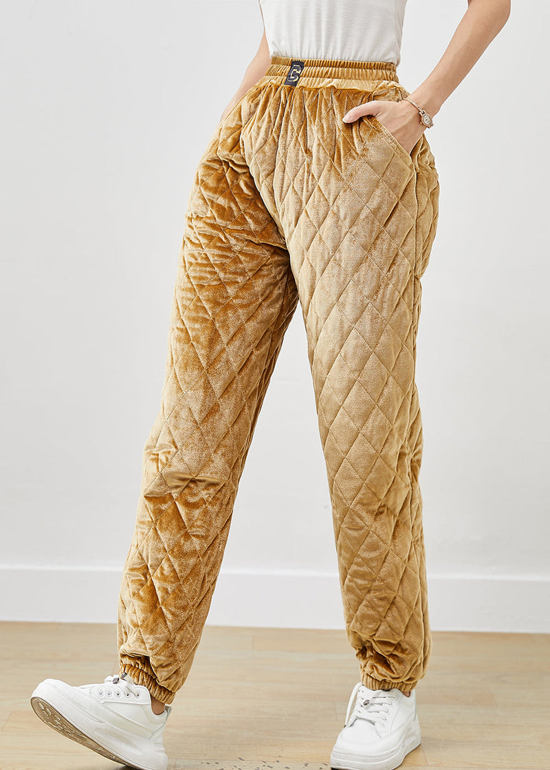 Well Tailored Pants with a Graceful Silhouette