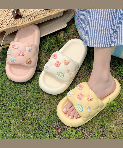 Well Tailored Shoes with a Graceful Silhouette