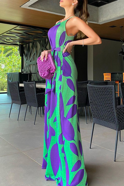 Well Tailored Garment with a Graceful Silhouette