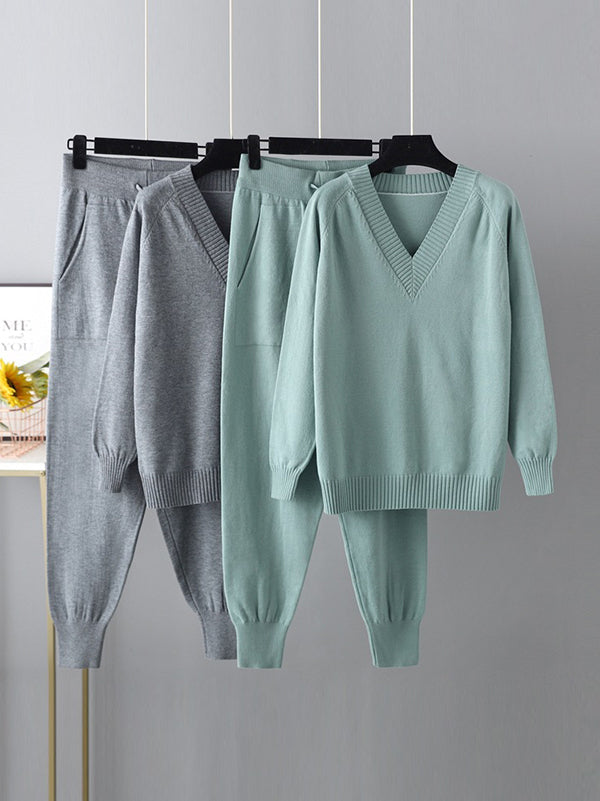 Polished Sweater with an Effortless Classic Look