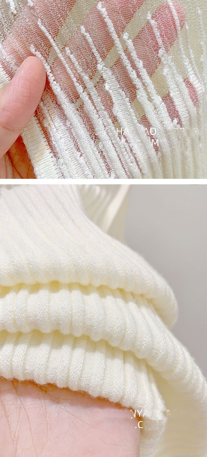 Effortlessly Elegant Top with a Timeless Design