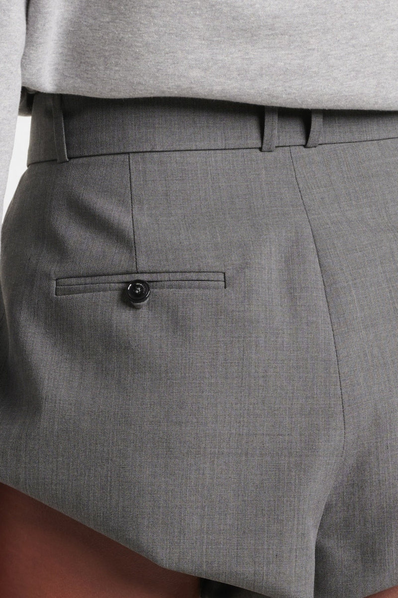 Well Tailored Garment with a Graceful Silhouette