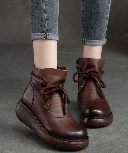 Polished Boots with an Effortless Classic Look