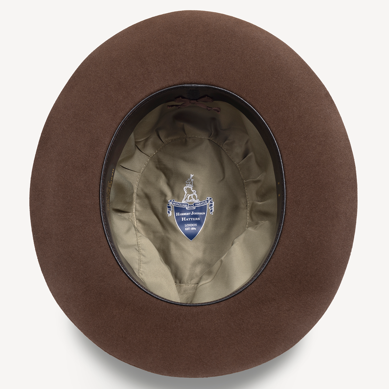 Beautifully Finished Garment in a Timeless Design