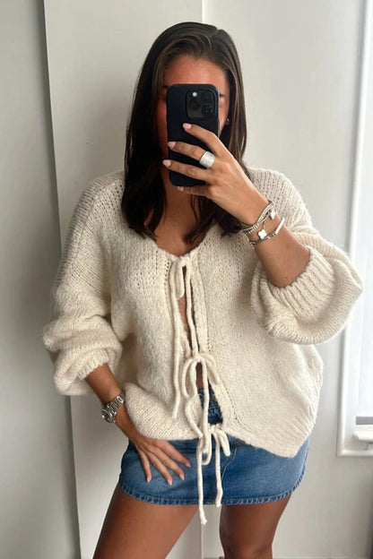Classic Vintage & Enduringly Stylish Cardigan