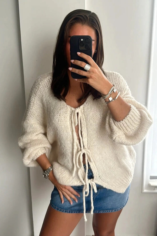 Classic Vintage & Enduringly Stylish Cardigan