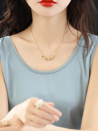 Classic Vintage & Enduringly Stylish Top