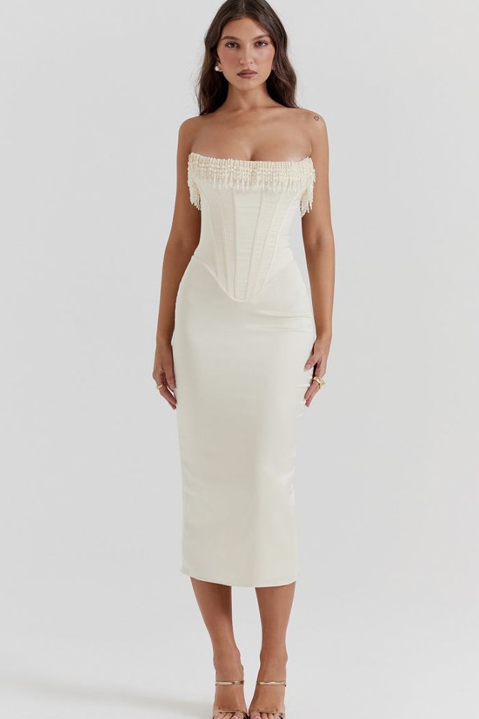 Beautifully Crafted Garment in a Classic Style