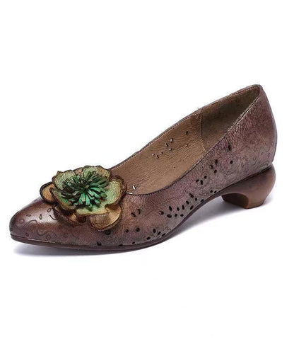 A Vintage Style Sandals with Delicate Timeless Details