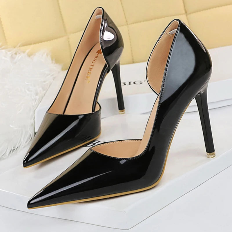 Polished Garment with an Effortless Classic Look