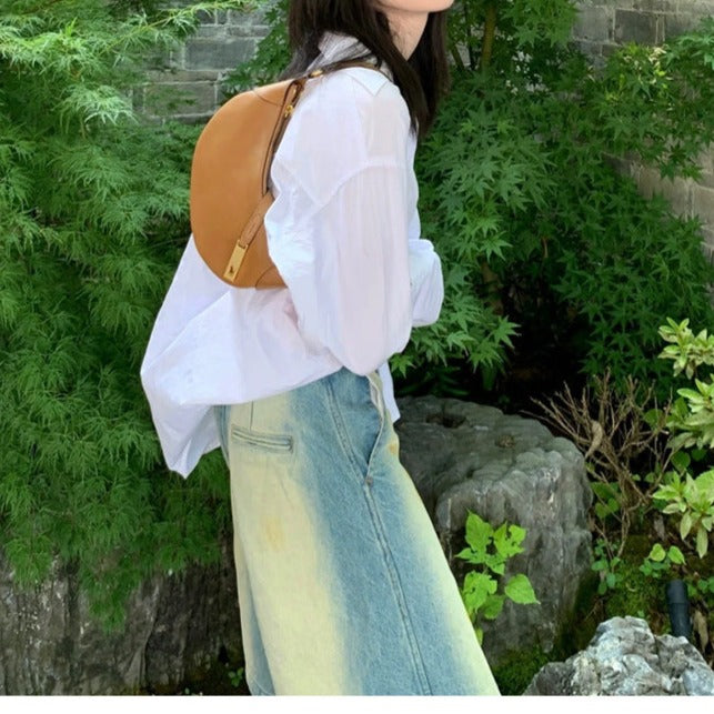 Beautifully Crafted Bag in a Classic Style