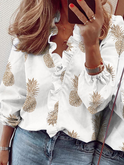 Well Tailored Blouse with a Graceful Silhouette