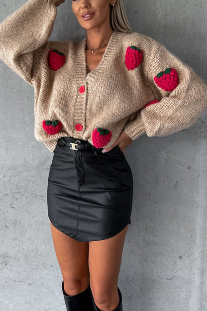 Well Tailored Top with a Graceful Silhouette
