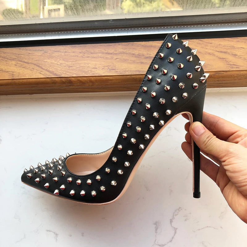 Gracefully Styled Heels for Any Occasion