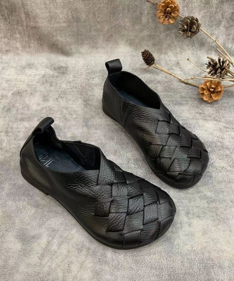 Elegantly Styled Shoes for Everyday Wear