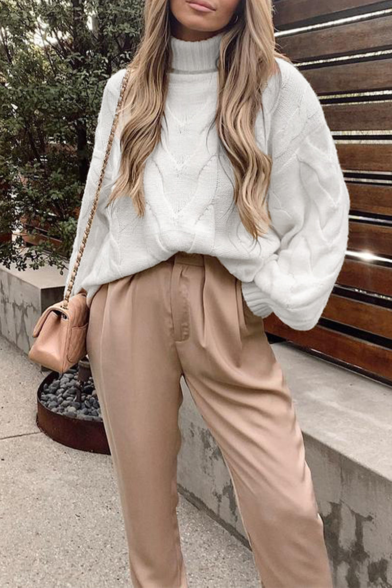 Classic Vintage Sweater with a Flattering Fit