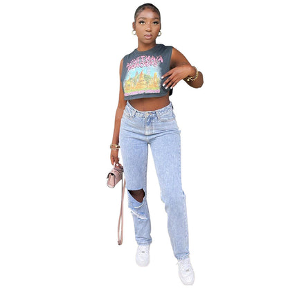 Effortlessly Elegant T-Shirt with a Timeless Design