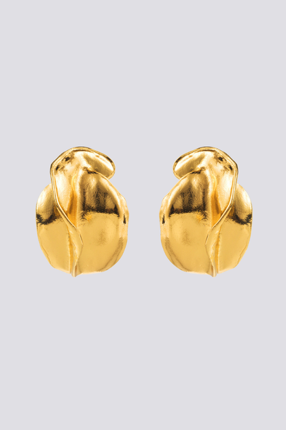 Polished Garment with an Effortless Classic Look
