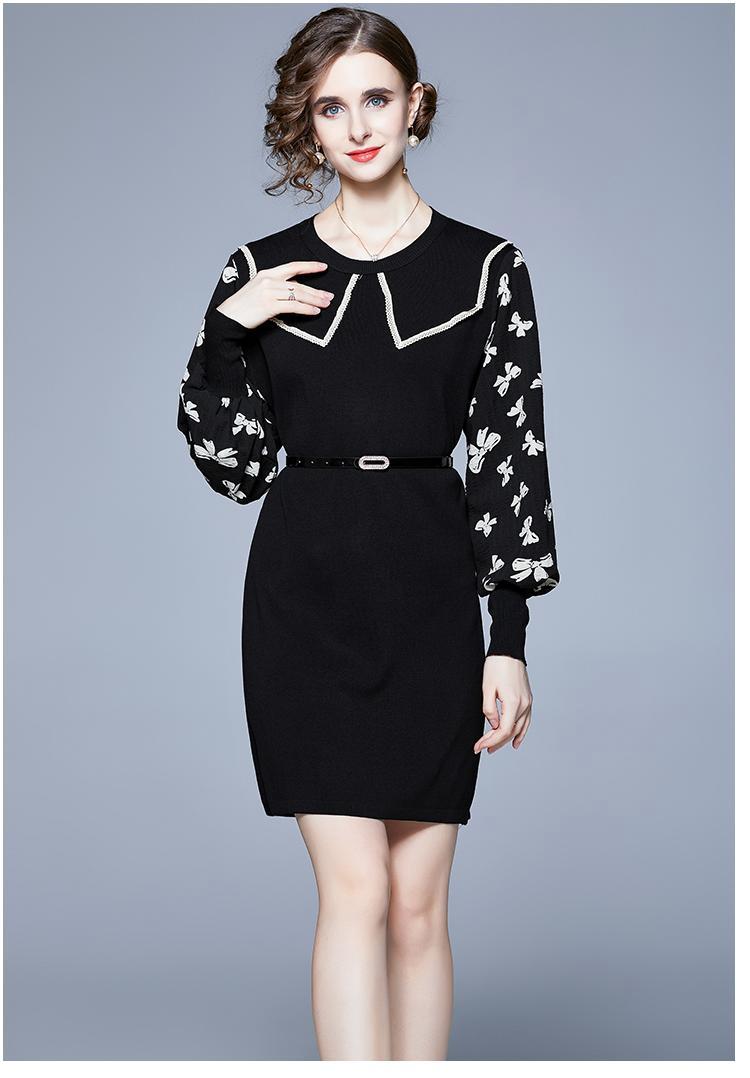 Elegantly Styled Dress for Everyday Wear