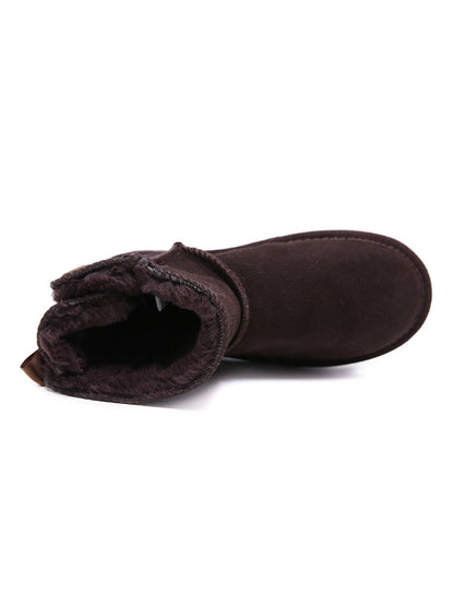 Polished Boots with an Effortless Classic Look