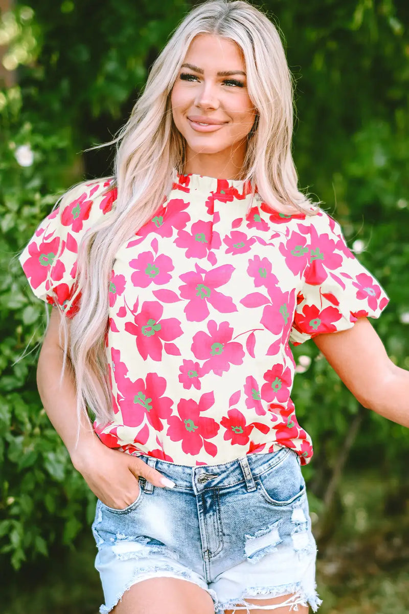 Beautifully Crafted Blouse in a Classic Style