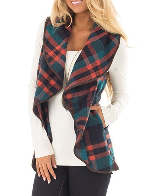 Well Tailored Jacket with a Graceful Silhouette