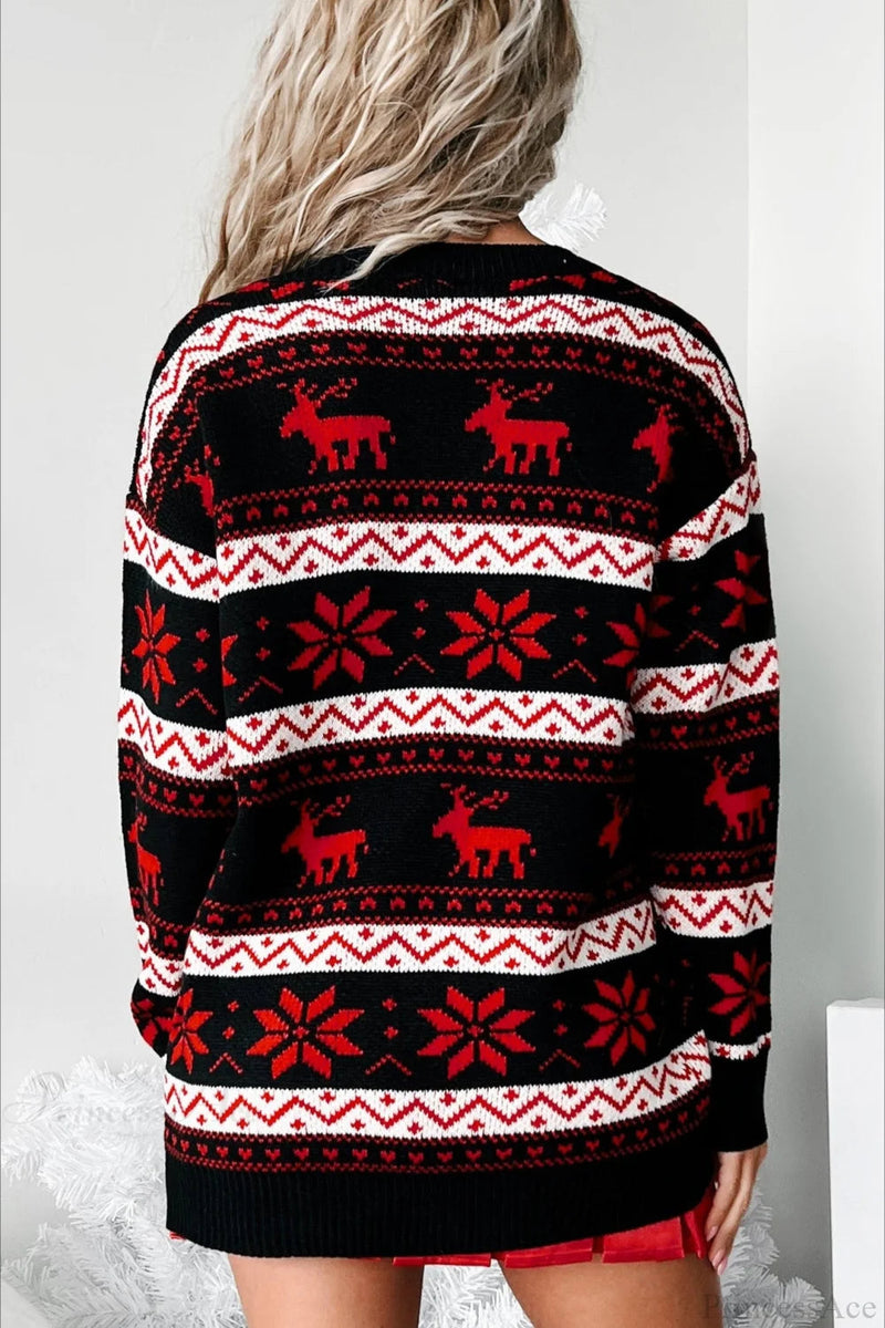Classic Vintage Sweater with a Flattering Fit