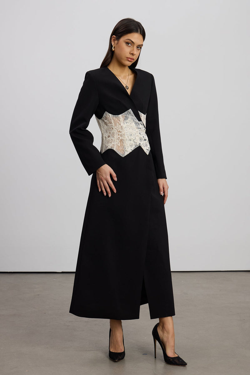 Classic Vintage Coat with a Flattering Fit