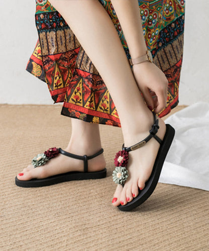 Well Tailored Sandals with a Graceful Silhouette
