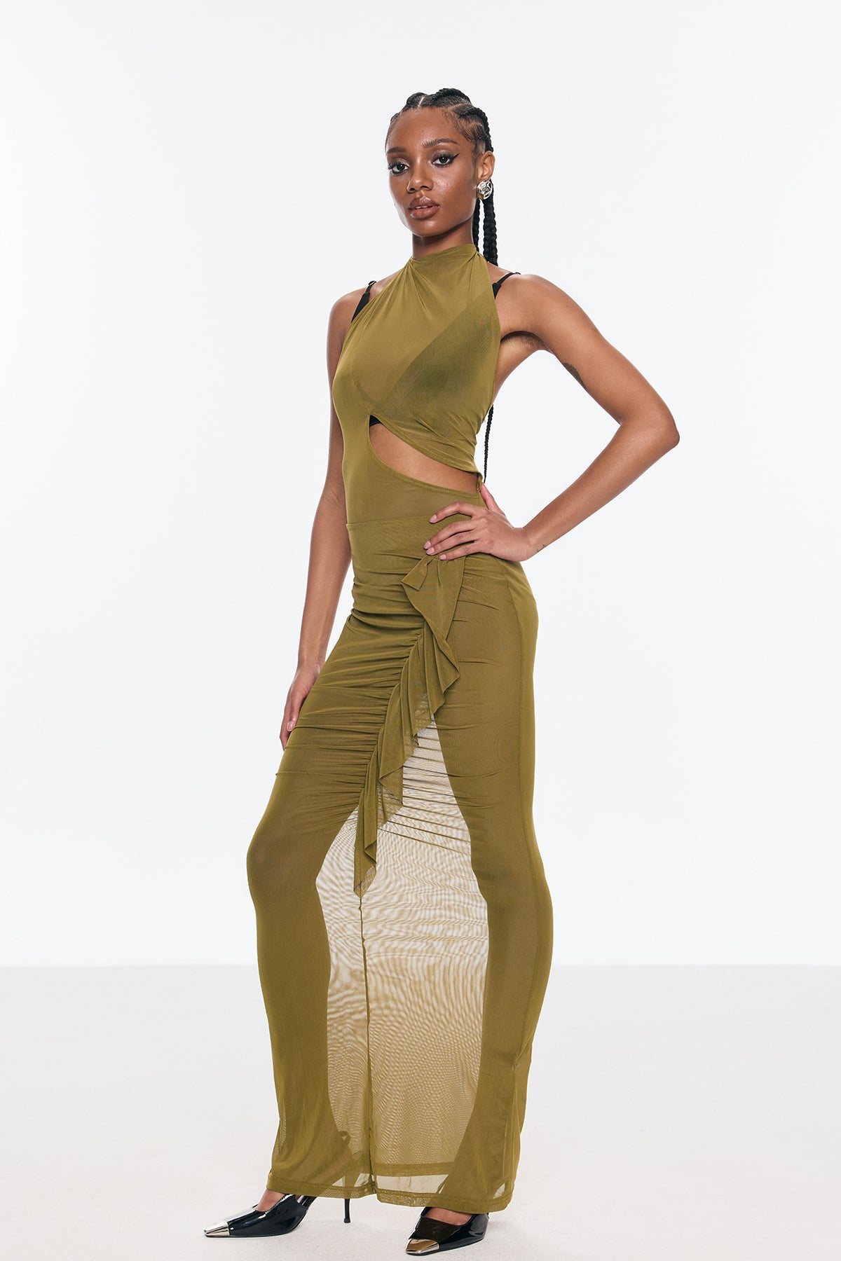 Sophisticated Dress with a Clean Classic Look