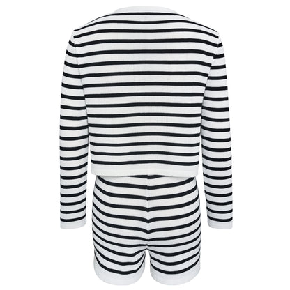 Classic Vintage & Enduringly Stylish Top