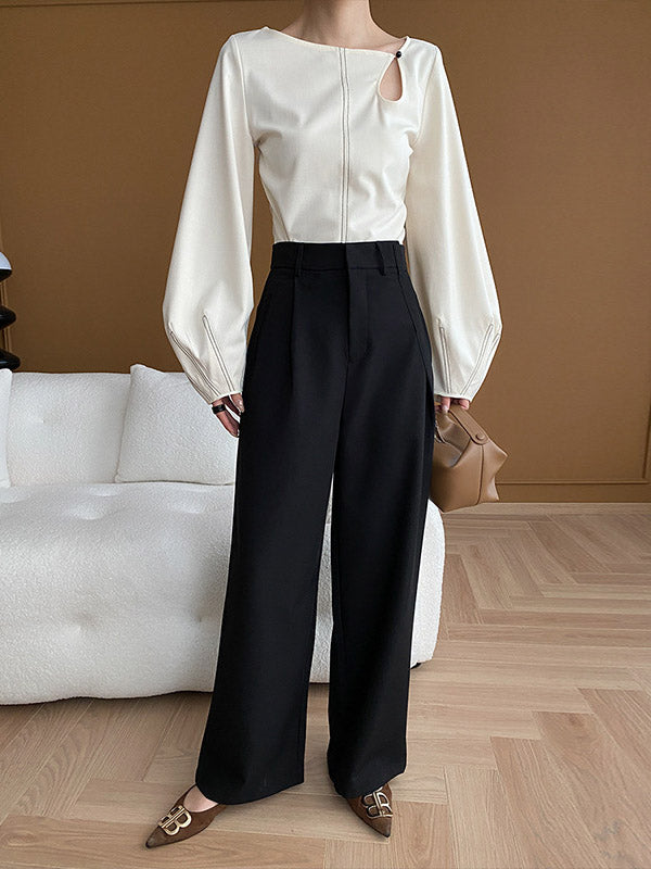 Sophisticated Blouse with a Clean Classic Look
