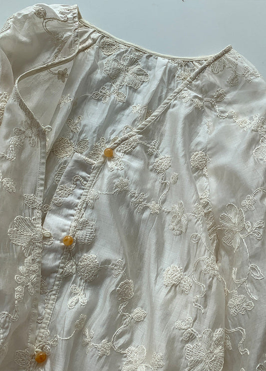 A Vintage Style Top with Delicate Timeless Details