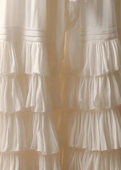 Well Tailored Garment with a Graceful Silhouette