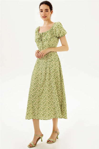 Elegantly Styled Dress for Everyday Wear
