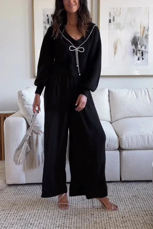 Classic Vintage Sweater with a Flattering Fit