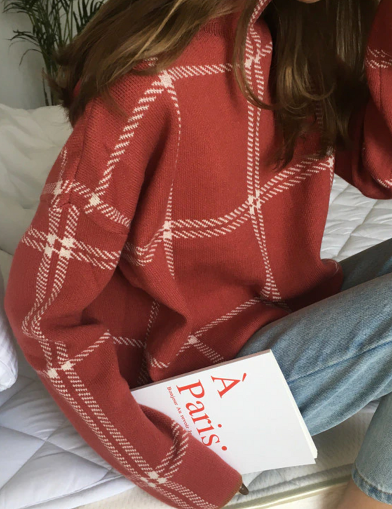 Beautifully Finished Sweater in a Timeless Design