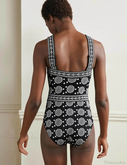 Gracefully Styled Swimsuit for Any Occasion