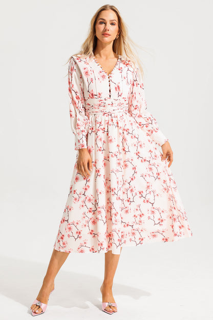 Sophisticated Dress with a Clean Classic Look