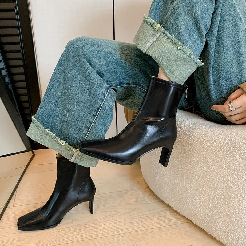 Gracefully Styled Boots for Any Occasion