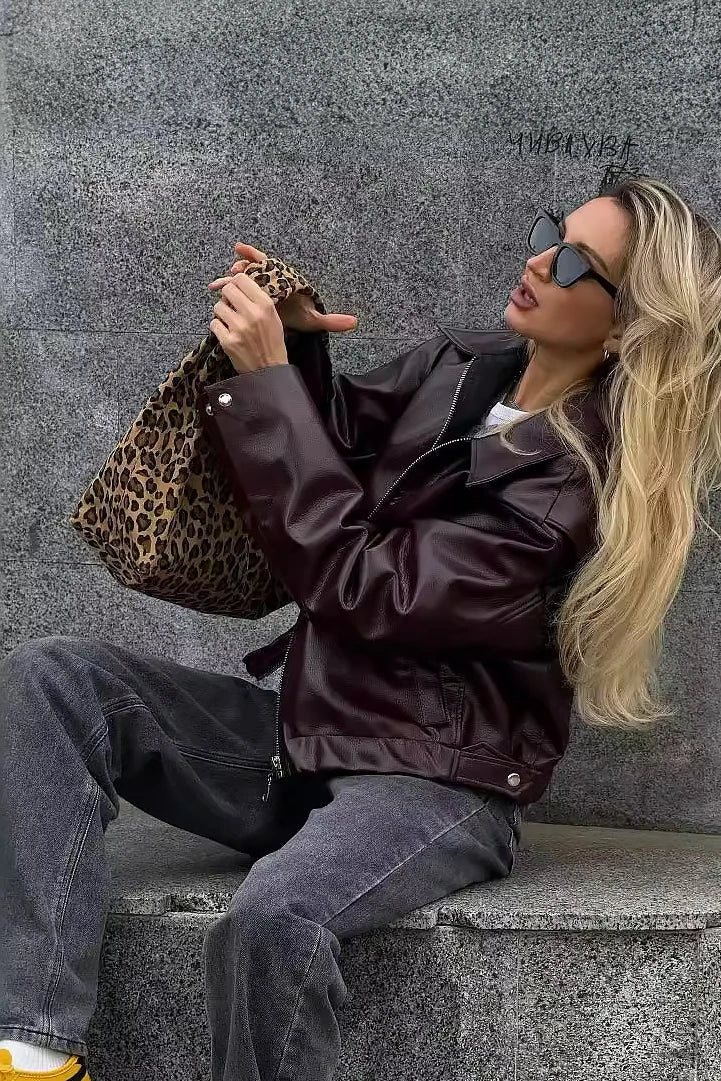 Elegantly Styled Jacket for Everyday Wear