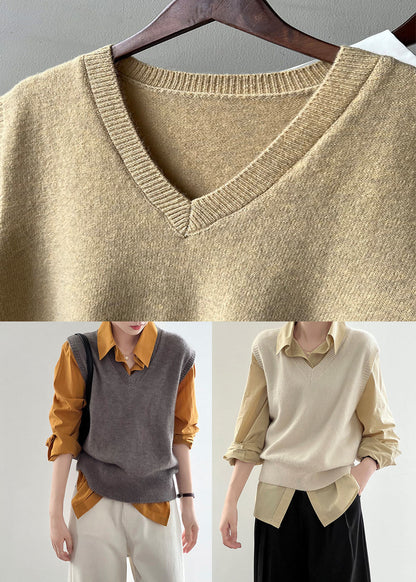 Elegantly Styled Coat for Everyday Wear