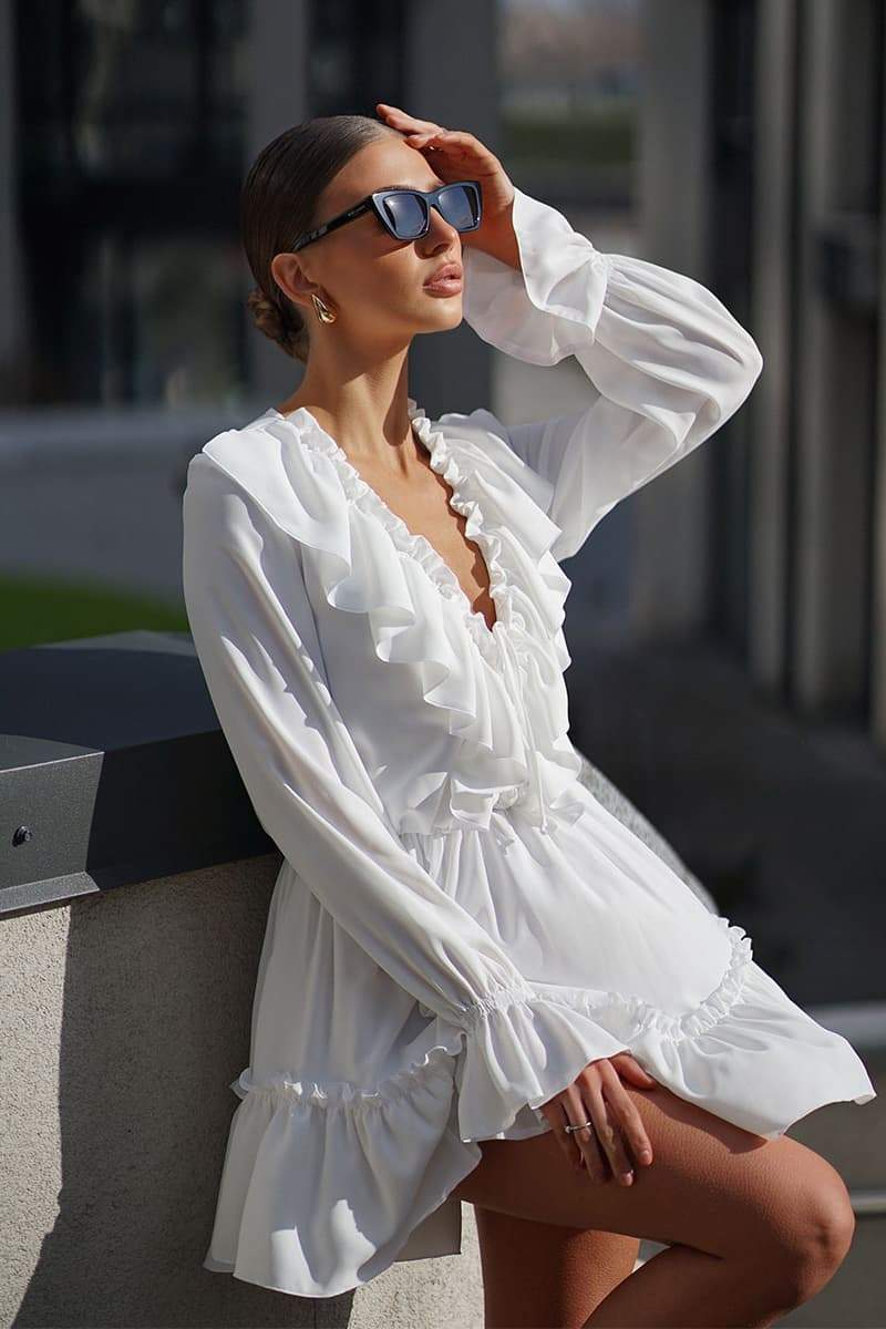 Classic Vintage & Enduringly Stylish Dress
